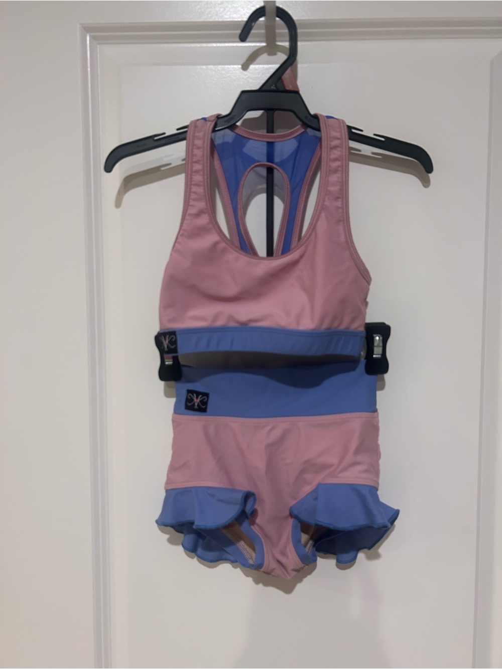 EUC Girls Pink Periwinkle Dance Set Sports Bra Ruffle Shorts Ballet Gymnastics - Picture 3 of 4